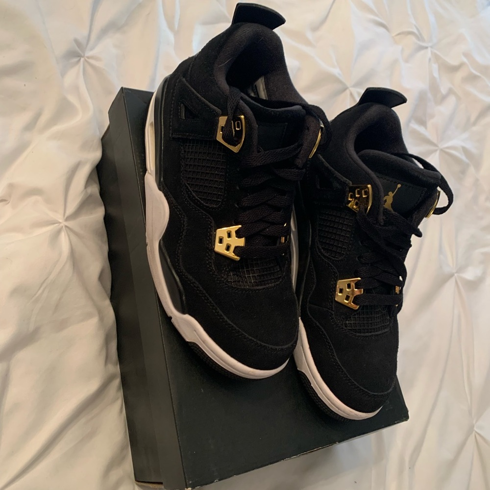 Air Jordan 4 Retro
